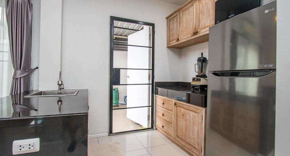 Casa en alquiler de 3 habitaciones en Hang Dong, Chiang Mai