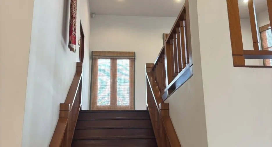 For rent 2 ベッドルーム house in Chatuchak, Bangkok