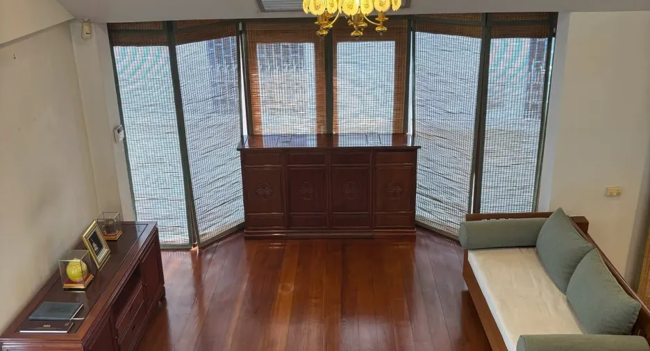 For rent 2 ベッドルーム house in Chatuchak, Bangkok