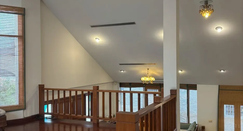 For rent 2 ベッドルーム house in Chatuchak, Bangkok