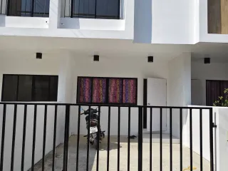 For rent 2 bedrooms townhouse in Min Buri, Bangkok