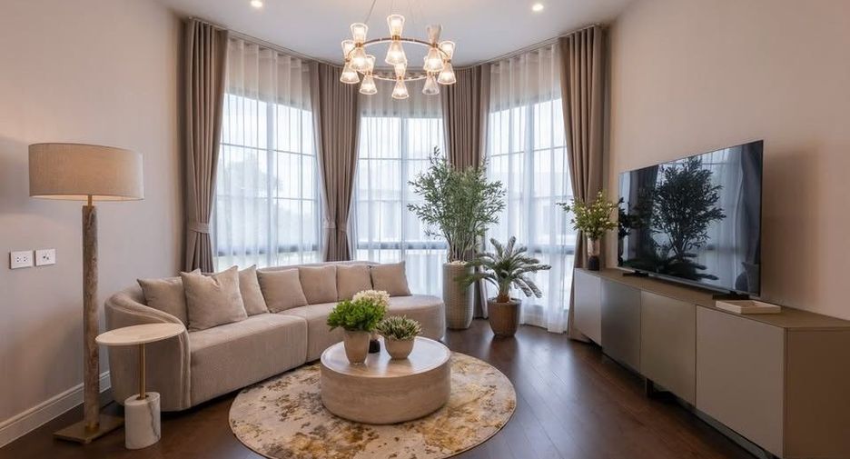 Casa en alquiler de 5 habitaciones en Bang Kapi, Bangkok