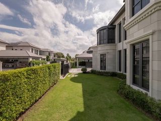 For rent 5 ベッドルーム house in Bang Kapi, Bangkok