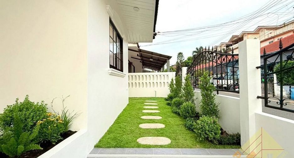 出售 3 卧室 独立屋 在 Bang Lamung, Chon Buri