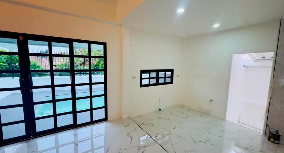 For sale 3 bedrooms house in Bang Lamung, Chonburi