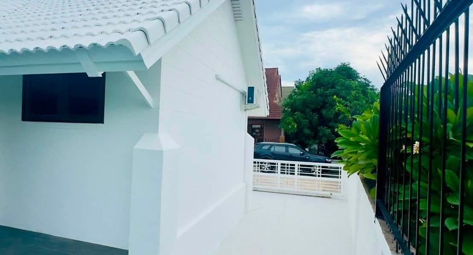 For sale 3 bedrooms house in Bang Lamung, Chonburi