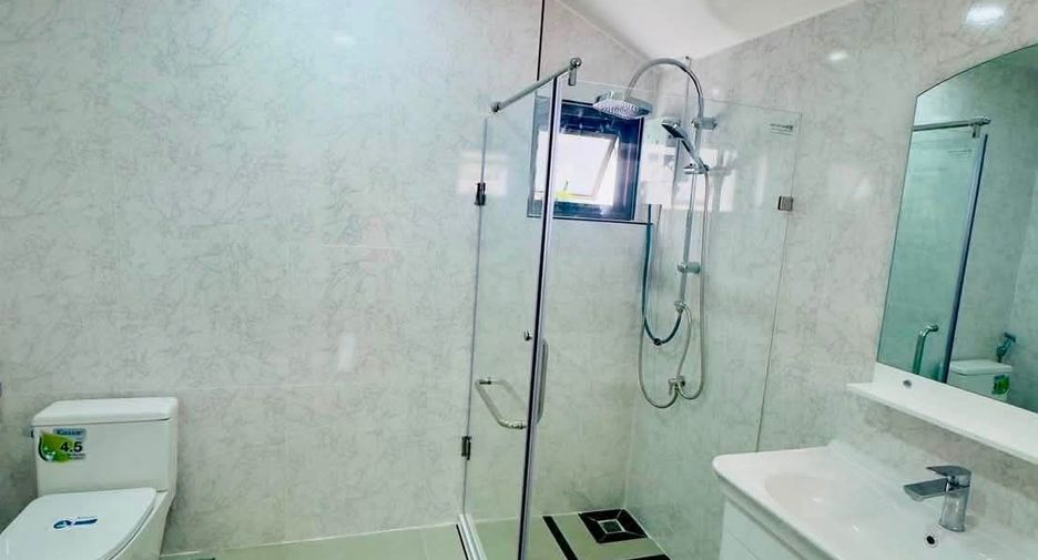 For sale 3 bedrooms house in Bang Lamung, Chonburi