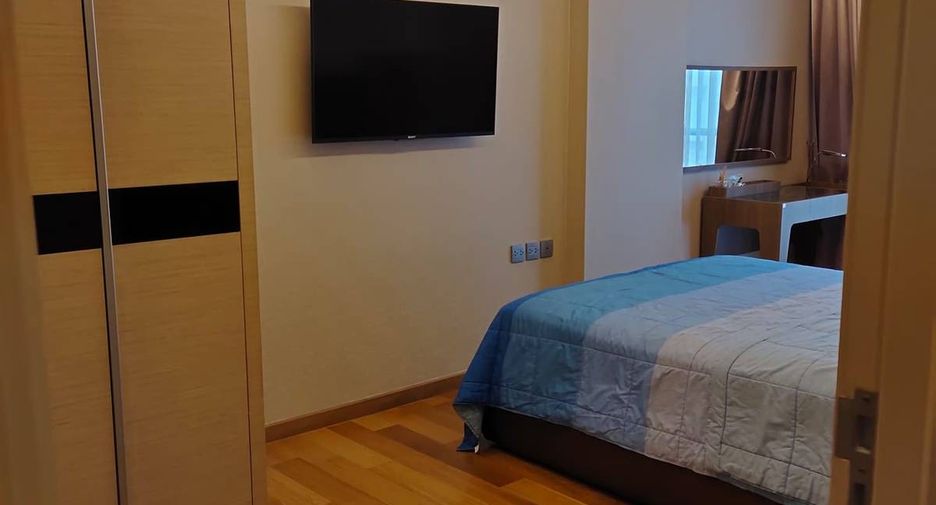 For sale 1 bed condo in Watthana, Bangkok