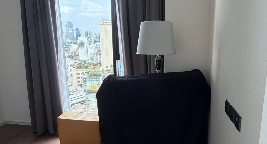 Condo en alquiler de 2 habitaciones en Khlong Toei, Bangkok