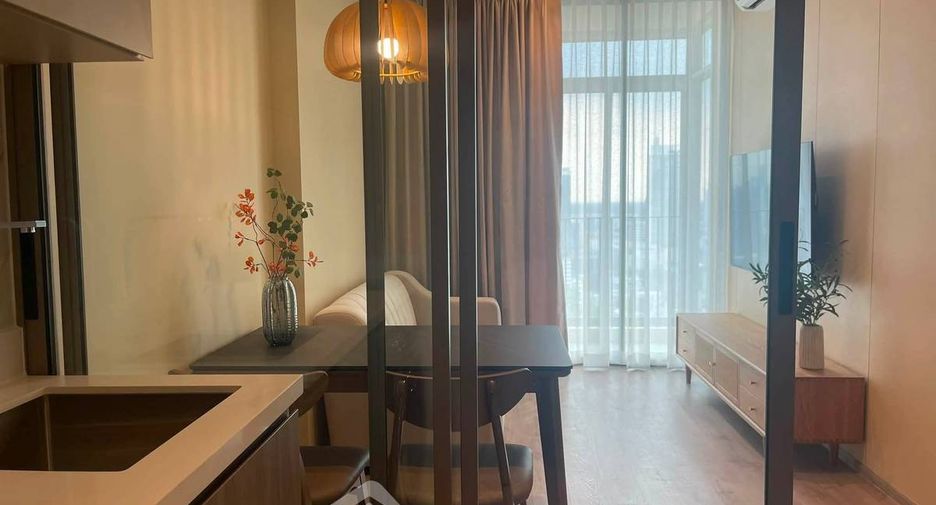 For rent 1 bed condo in Watthana, Bangkok