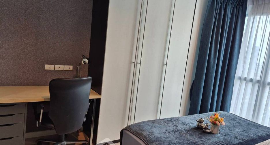 For rent 1 bed condo in Sathon, Bangkok