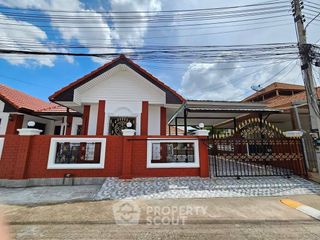 For rent 4 bedrooms house in Bang Lamung, Chonburi