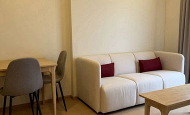 Wohnung zur Miete mit 1 Zimmer in Huai Khwang, Bangkok