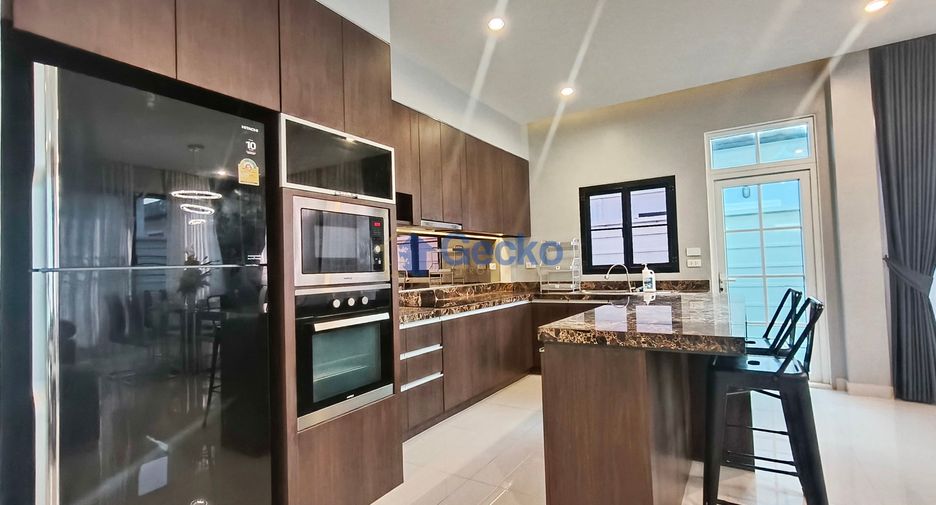 For rent 3 bedrooms house in Bang Lamung, Chonburi