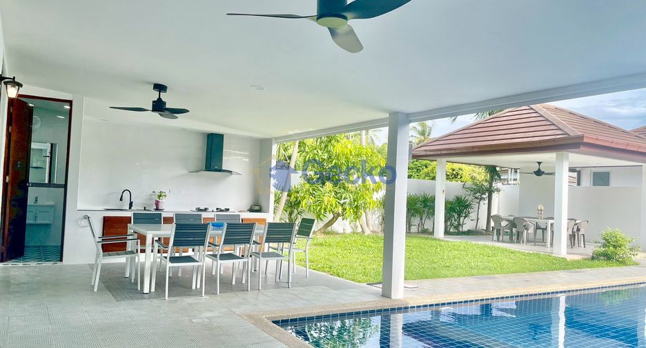 For rent 4 bedrooms house in Bang Lamung, Chonburi