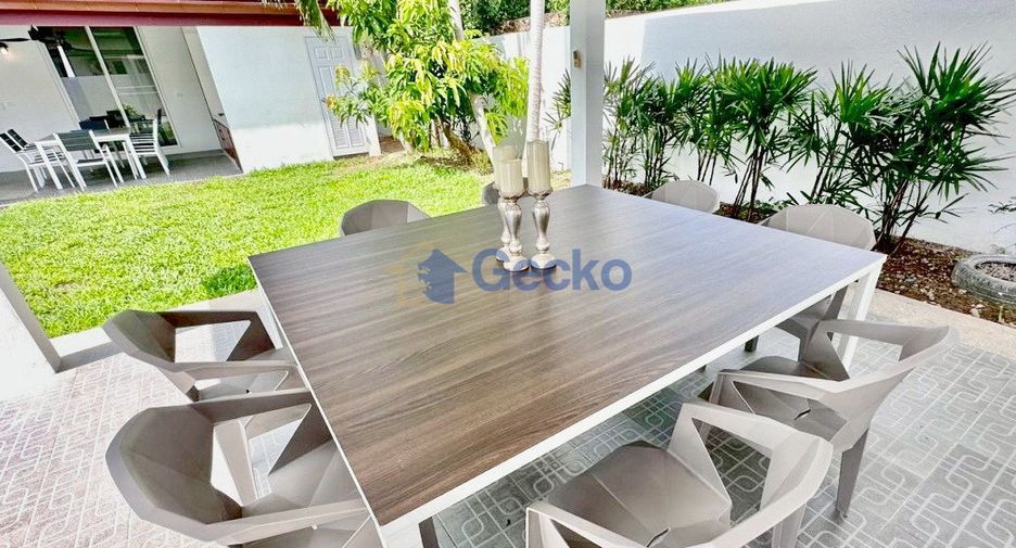 For rent 4 bedrooms house in Bang Lamung, Chonburi