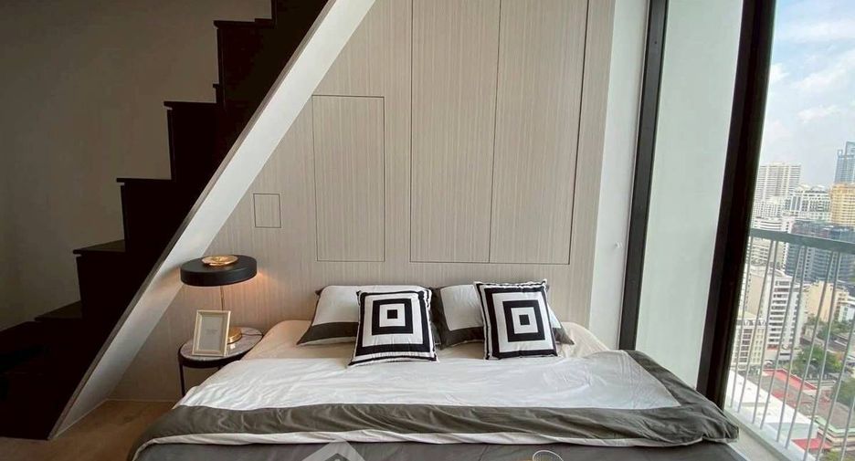 For rent 2 bedrooms condo in Khlong Toei, Bangkok