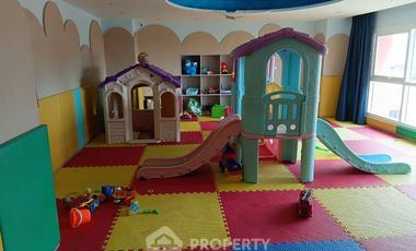 For rent 2 bedrooms condo 