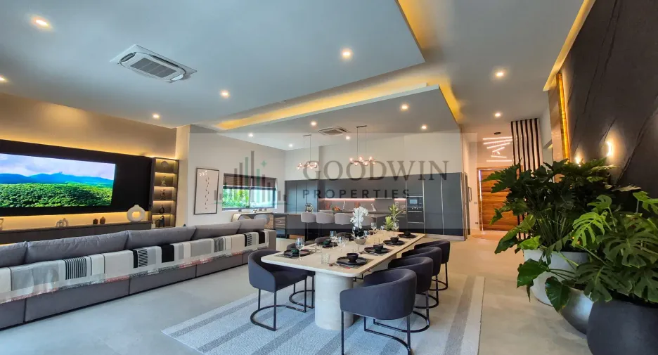 Casa en venta de 5 habitaciones en Bang Lamung, Chonburi