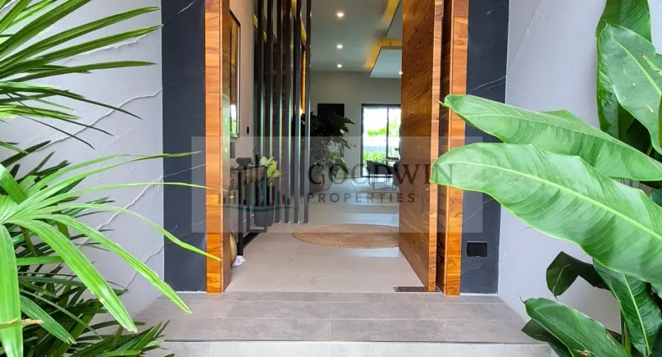 Casa en venta de 5 habitaciones en Bang Lamung, Chonburi