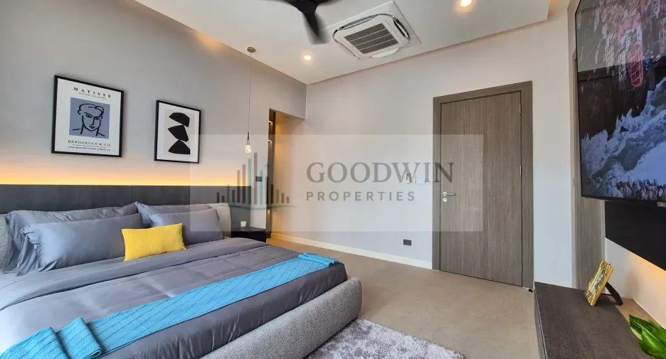 Casa en venta de 5 habitaciones en Bang Lamung, Chonburi