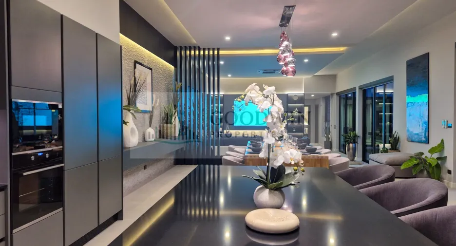 For sale 6 ベッドルーム house in Bang Lamung, Chonburi