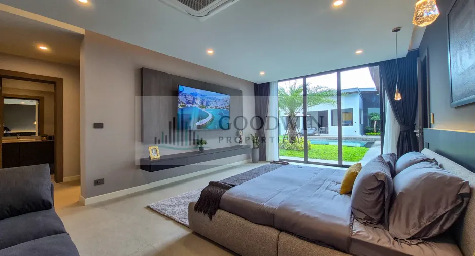 For sale 6 ベッドルーム house in Bang Lamung, Chonburi