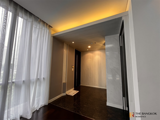 For sale 4 bedrooms condo in Khlong Toei, Bangkok
