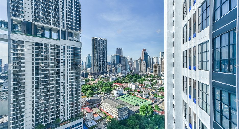 For sale 1 bed condo in Sathon, Bangkok