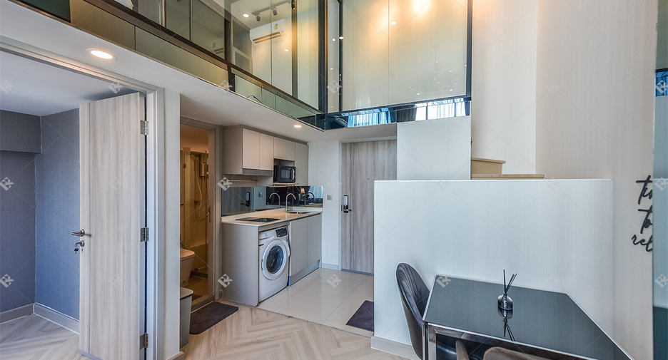 For sale 1 bed condo in Sathon, Bangkok