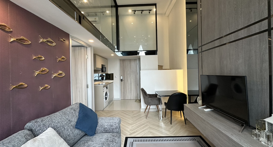 For sale 1 bed condo in Sathon, Bangkok