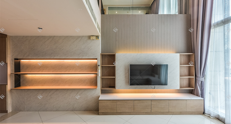 For sale 2 ベッドルーム condo in Sathon, Bangkok