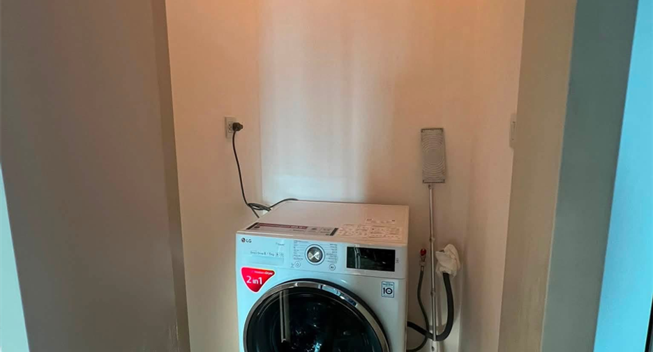 For sale 2 bedrooms condo in Watthana, Bangkok