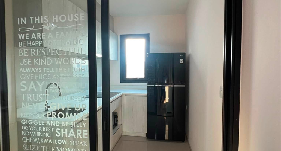 For sale 2 bedrooms condo in Watthana, Bangkok