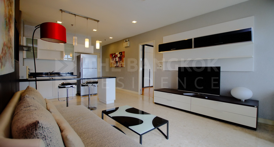 For sale 1 bed condo in Khlong Toei, Bangkok