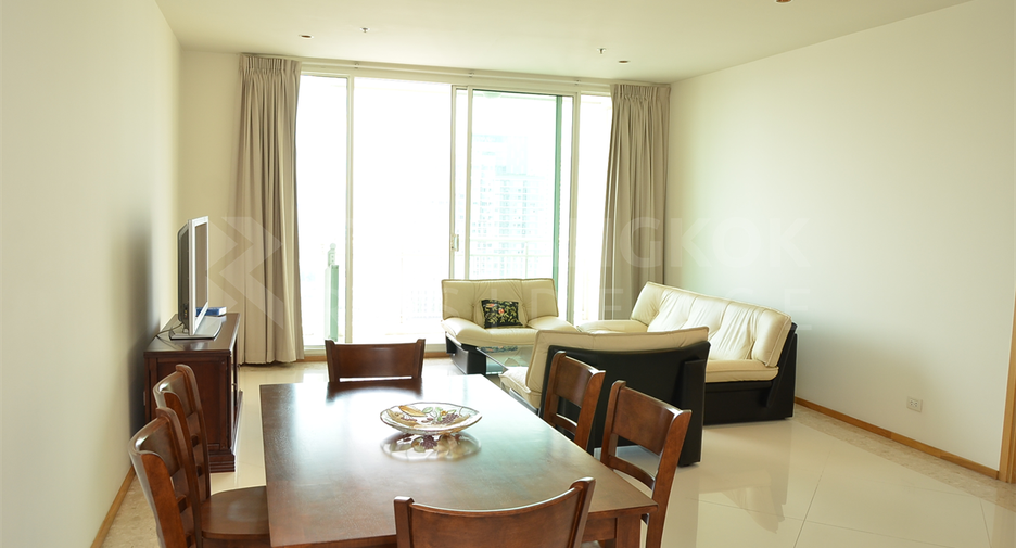 For rent 2 ベッドルーム condo in Sathon, Bangkok