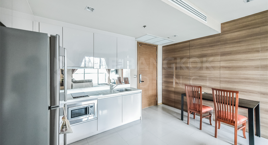 For rent 2 bedrooms condo in Sathon, Bangkok