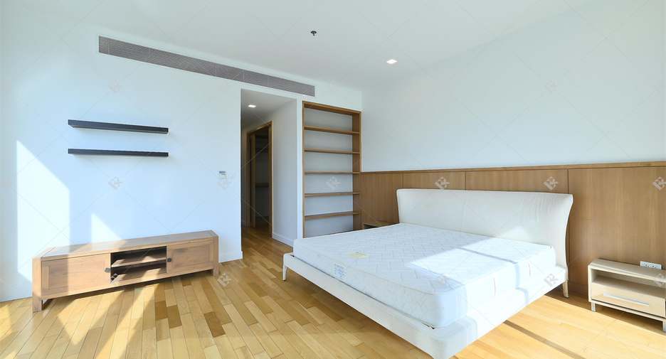 Wohnung zur Miete mit 3 Zimmer in Khlong Toei, Bangkok