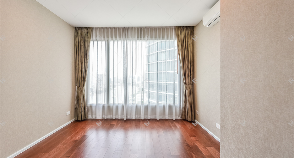 For rent 2 bedrooms condo in Bang Kho Laem, Bangkok