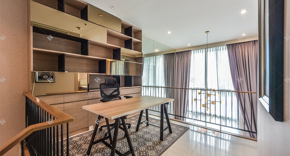 For rent 2 bedrooms condo in Sathon, Bangkok