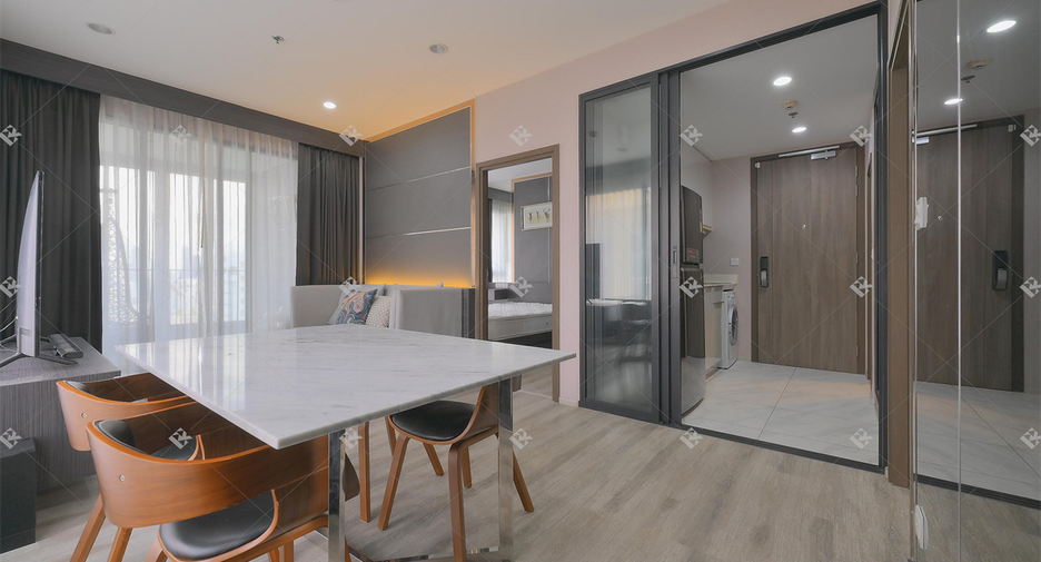À vendre 2 chambres condo à Watthana, Bangkok