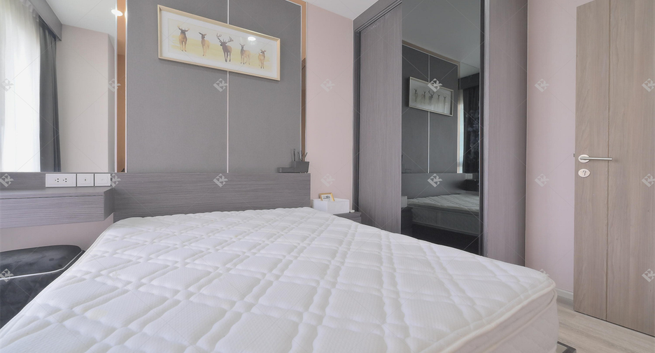 À vendre 2 chambres condo à Watthana, Bangkok