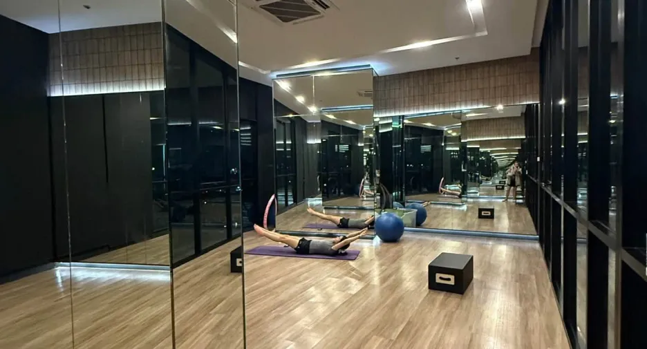 For rent 1 bed condo in Bang Kapi, Bangkok