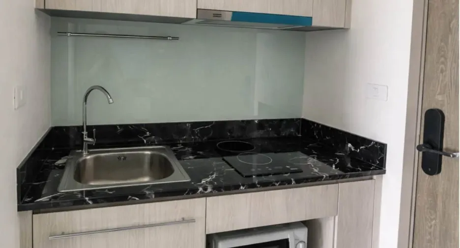 For rent 1 bed condo in Bang Kapi, Bangkok