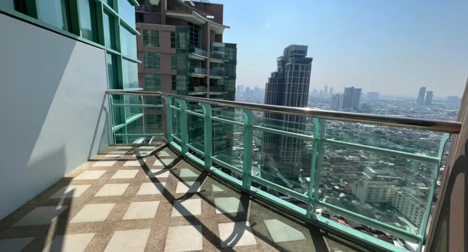 Apartment zur Miete mit 3 Zimmer in Bang Kho Laem, Bangkok