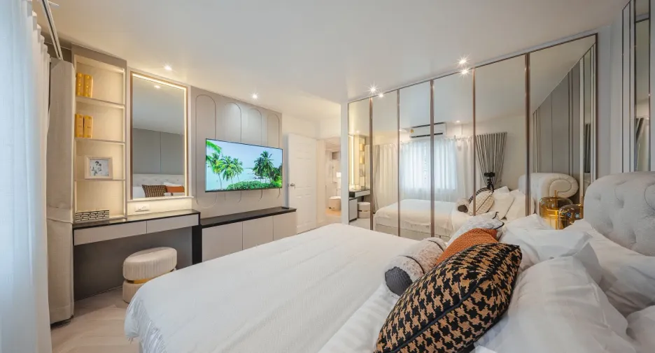 For rent 3 ベッドルーム condo in Yan Nawa, Bangkok