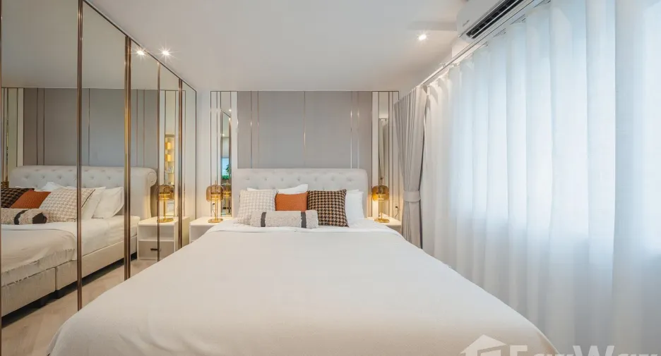 For rent 3 ベッドルーム condo in Yan Nawa, Bangkok
