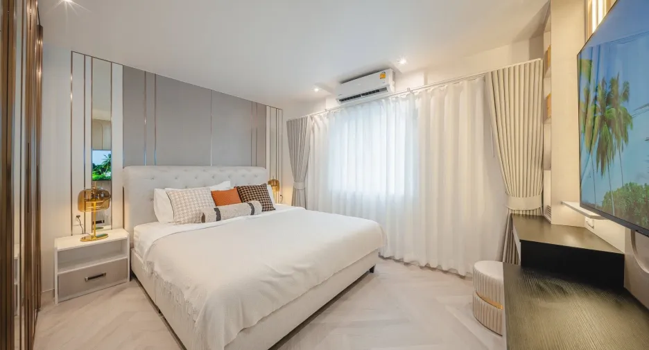 For rent 3 ベッドルーム condo in Yan Nawa, Bangkok