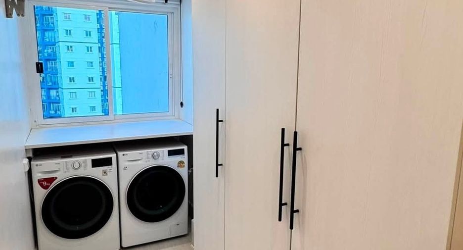 For rent 2 ベッドルーム condo in Yan Nawa, Bangkok