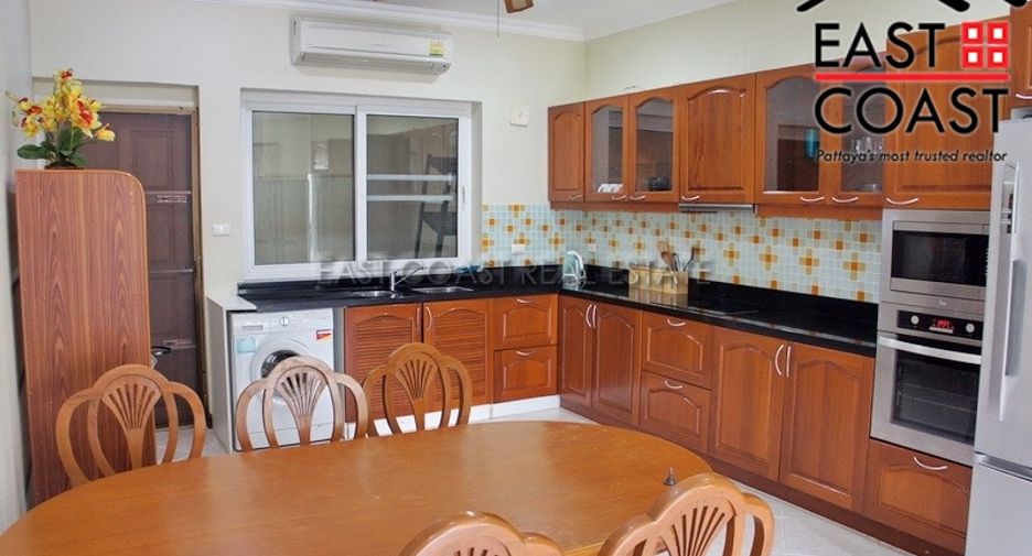 Casa en alquiler de 2 habitaciones en Bang Lamung, Chonburi